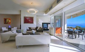 Antiopi Luxury Villa